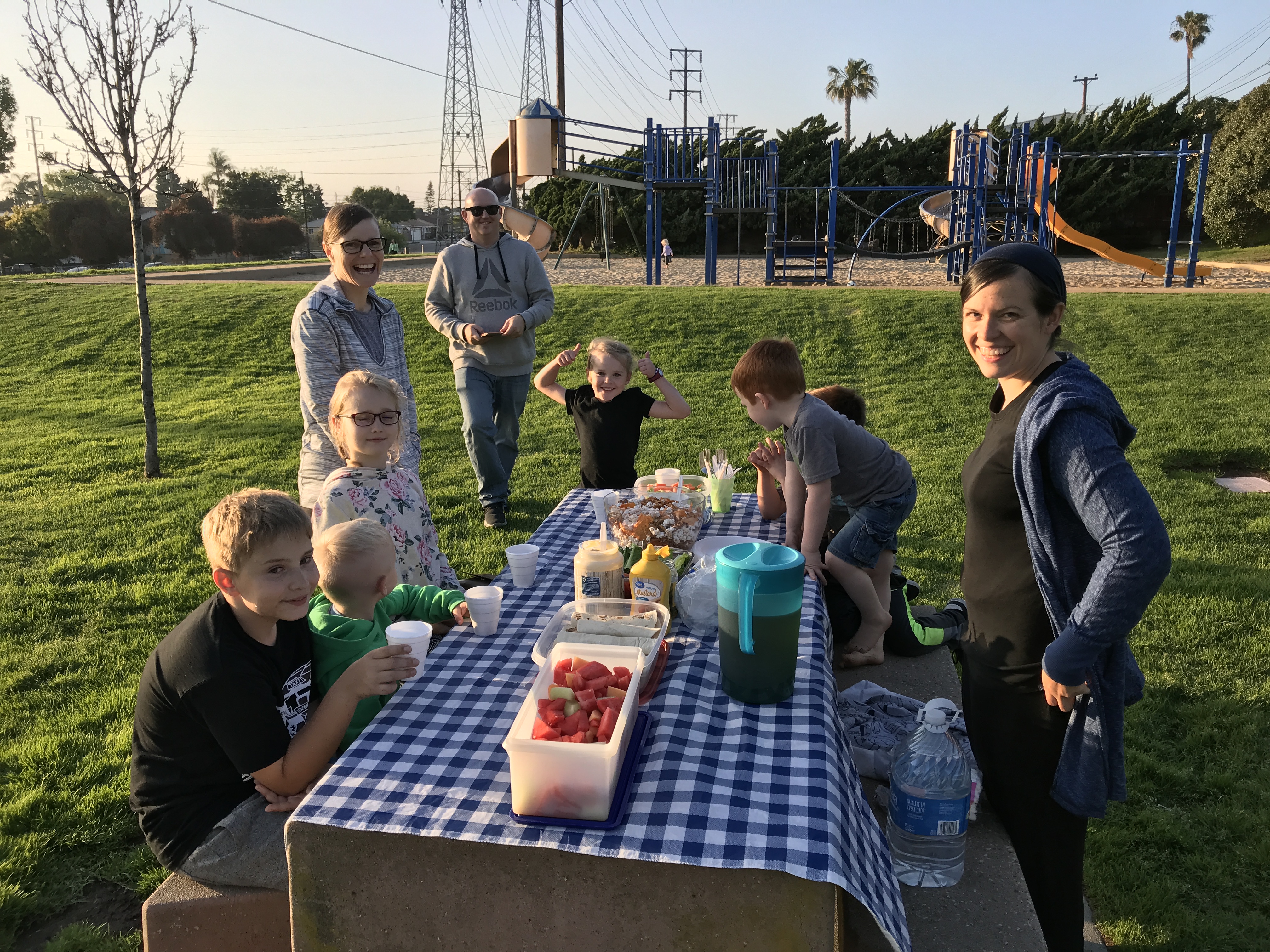 aw_familyfriens